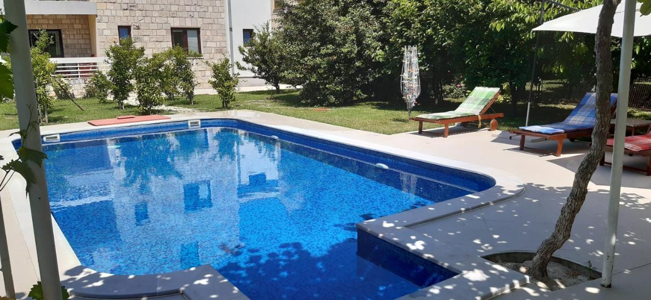 Apartmani Amira Trebinje Esterno foto