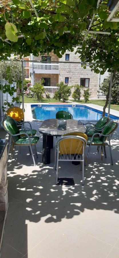 Apartmani Amira Trebinje Esterno foto