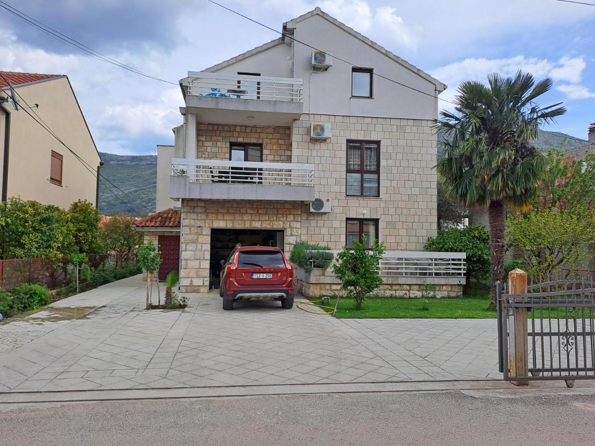 Apartmani Amira Trebinje Esterno foto